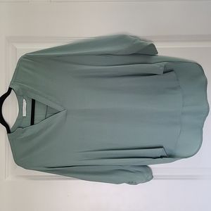 Women's LUSH blouse